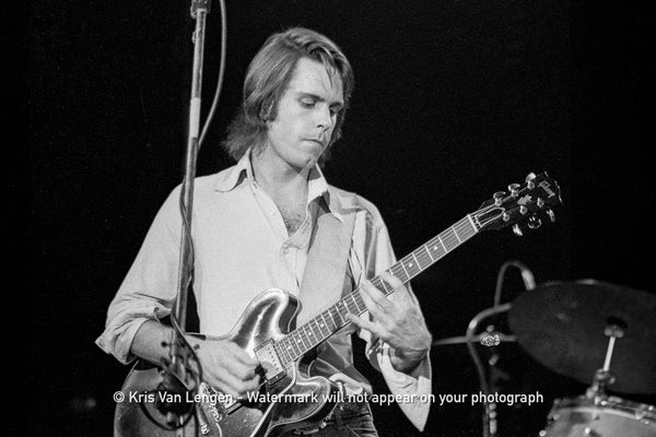 Bob Weir - Grateful Dead - Winterland, San Francisco, CA - 10.17.74