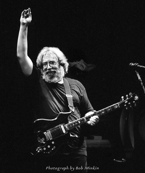 Jerry Garcia - Lunt-Fontanne Theatre, NYC - 10.31.87 - Bob Minkin Photography